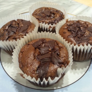 chocolate and courgette paleo muffins